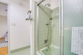 Lakefront Raleigh Home w/ Deck: 12 Mi to Downtown!