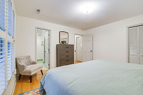 Lakefront Raleigh Home w/ Deck: 12 Mi to Downtown!