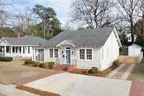 Charming Columbus Home: Steps to Lakebottom Park!