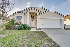 Family Home in Davenport w/ Pool ~ 8 Mi to Disney