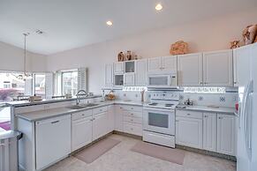 Green Valley Getaway Near Golfing: Pool Access!