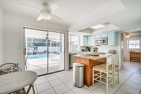 Cozy Cape Coral Home w/ Pool: 1 Block to Canal!