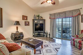 Branson Condo: Private Balcony, 1 Mi to Strip!