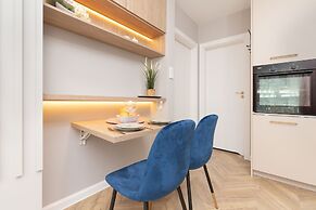 Studio With Bathub in Gdansk by Renters