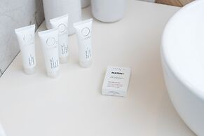 Studio With Bathub in Gdansk by Renters