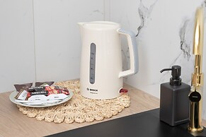 Studio With Bathub in Gdansk by Renters