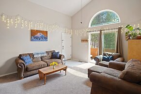 Bingo 1 Bedroom Condo by RedAwning