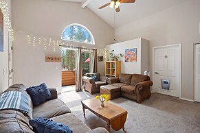 Bingo 1 Bedroom Condo by RedAwning