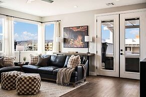 Rock Creek At Desert Color 5 Bedroom Townhouse