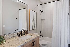 Rock Creek At Desert Color 5 Bedroom Townhouse