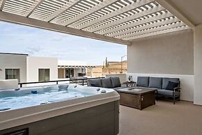 Rock Creek At Desert Color 5 Bedroom Townhouse