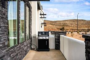 Rock Creek At Desert Color 5 Bedroom Townhouse