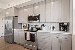 Palm Cove 2 Bedroom Condo