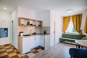 Art Deco Cathedral Apartments by DuHomes