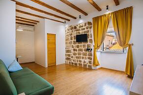 Art Deco Cathedral Apartments by DuHomes