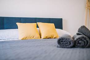 Art Deco Cathedral Apartments by DuHomes