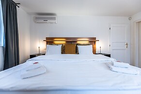 Charles Apartments in Old Town Prague