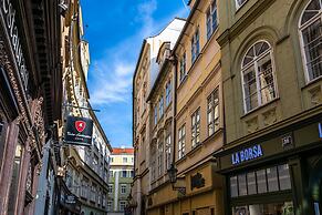 Charles Apartments in Old Town Prague