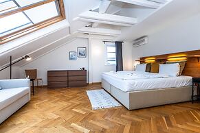 Charles Apartments in Old Town Prague