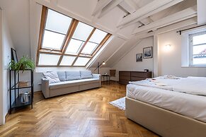 Charles Apartments in Old Town Prague