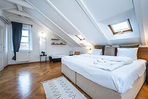 Charles Apartments in Old Town Prague