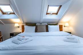 Charles Apartments in Old Town Prague