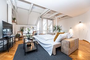 Charles Apartments in Old Town Prague