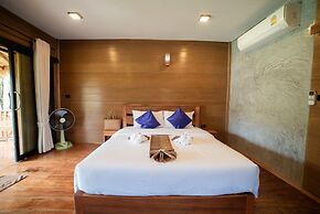 COCO Canopy Boutique Resort