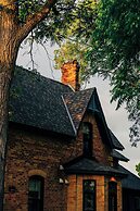 Somewhere Inn Collingwood