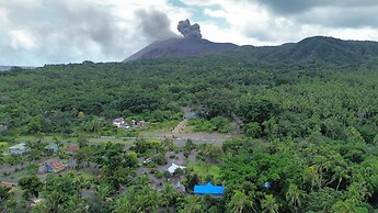 Thomas yasur view lodge