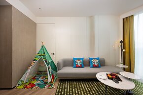 Holiday Inn Chongqing Data Valley by IHG