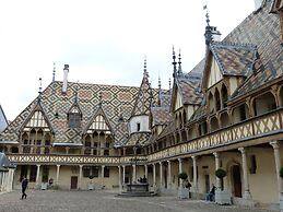 voco Beaune – Cité des Vins by IHG