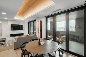 Empire Residences by Luxury Mountain