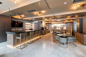 Empire Residences by Luxury Mountain