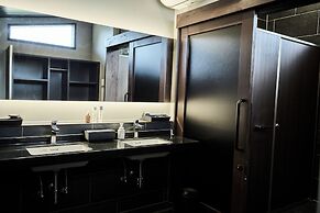 Snow Peak YAKEI SUITE ABURAYAMA FUKUOKA