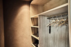 Snow Peak YAKEI SUITE ABURAYAMA FUKUOKA