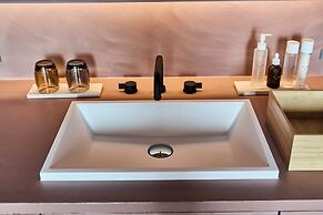 Snow Peak YAKEI SUITE ABURAYAMA FUKUOKA