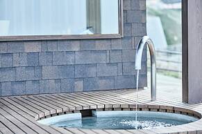 Snow Peak YAKEI SUITE ABURAYAMA FUKUOKA