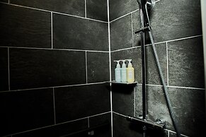 Snow Peak YAKEI SUITE ABURAYAMA FUKUOKA