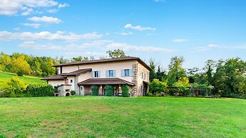 Cascina Moglia 8 1 Emma Villas