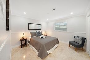 Hollywood Hills in Hollywood