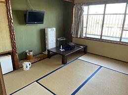 manazuru shiosaishinkan