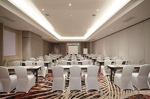 Harris Hotel & Convention Cibinong City Mall Bogor