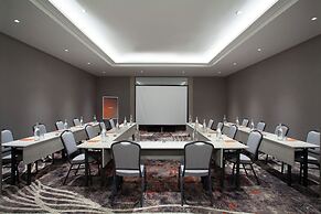 Harris Hotel & Convention Cibinong City Mall Bogor