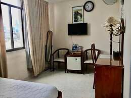 Vuon Tao Dan Hotel Near Ben Thanh Market