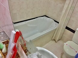 Vuon Tao Dan Hotel Near Ben Thanh Market