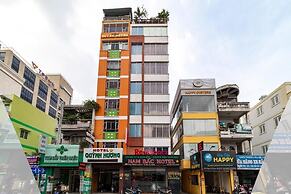 Nam Bac Hotel by Bay Luxury