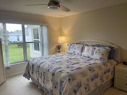 Burbank - Beautiful Designer Home Near Glenview Country Club