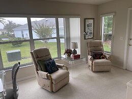 Burbank - Beautiful Designer Home Near Glenview Country Club