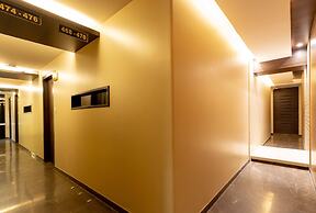 The Majlis Hotel - Near Taj Hotel Colaba